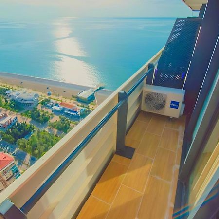 Black Sea Aparthotel Orbi City Batumi Exterior foto