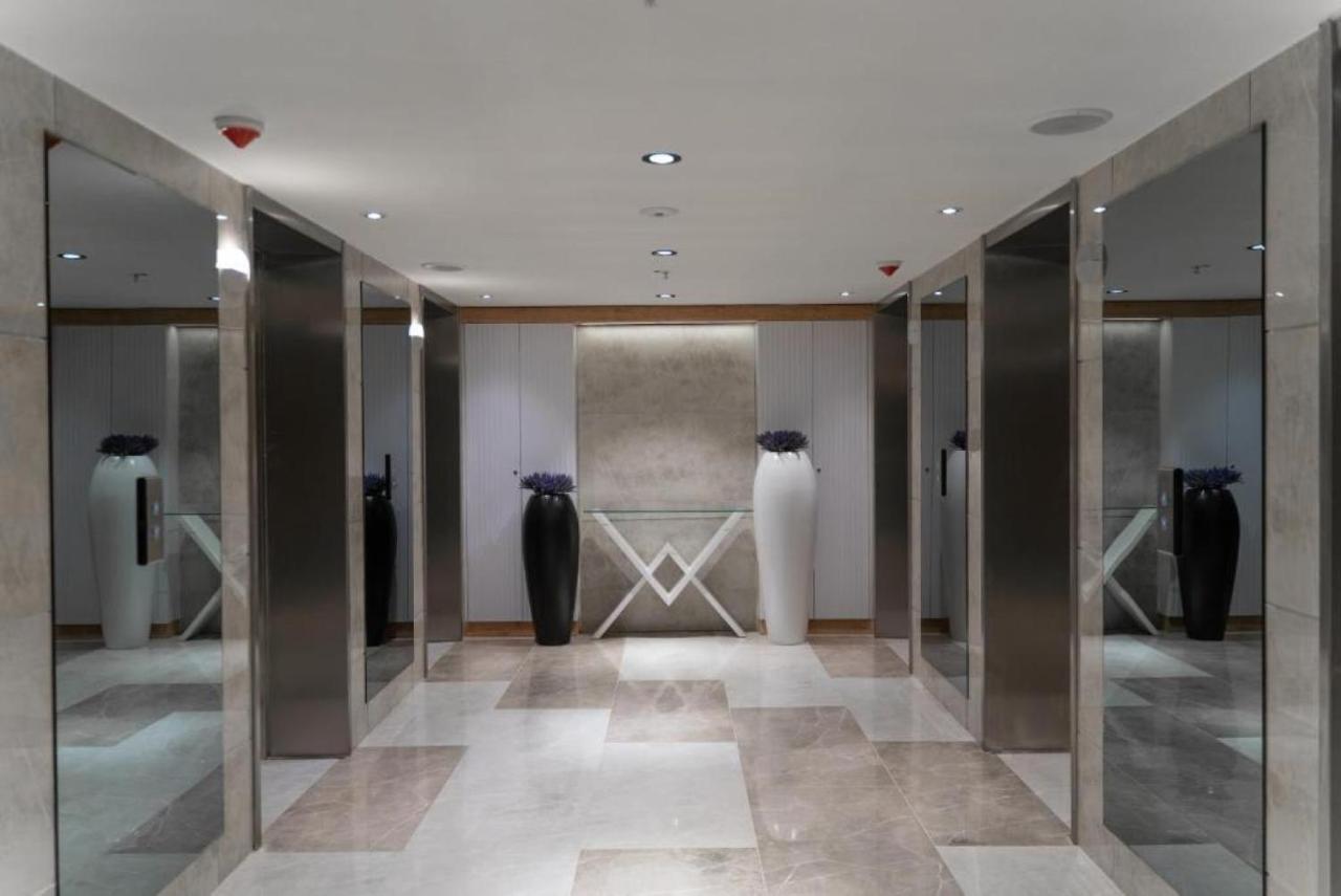 Black Sea Aparthotel Orbi City Batumi Exterior foto