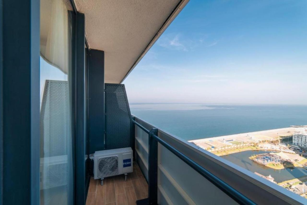 Black Sea Aparthotel Orbi City Batumi Exterior foto
