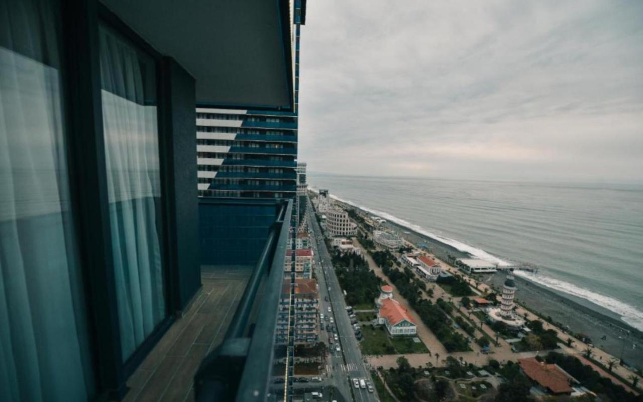 Black Sea Aparthotel Orbi City Batumi Exterior foto